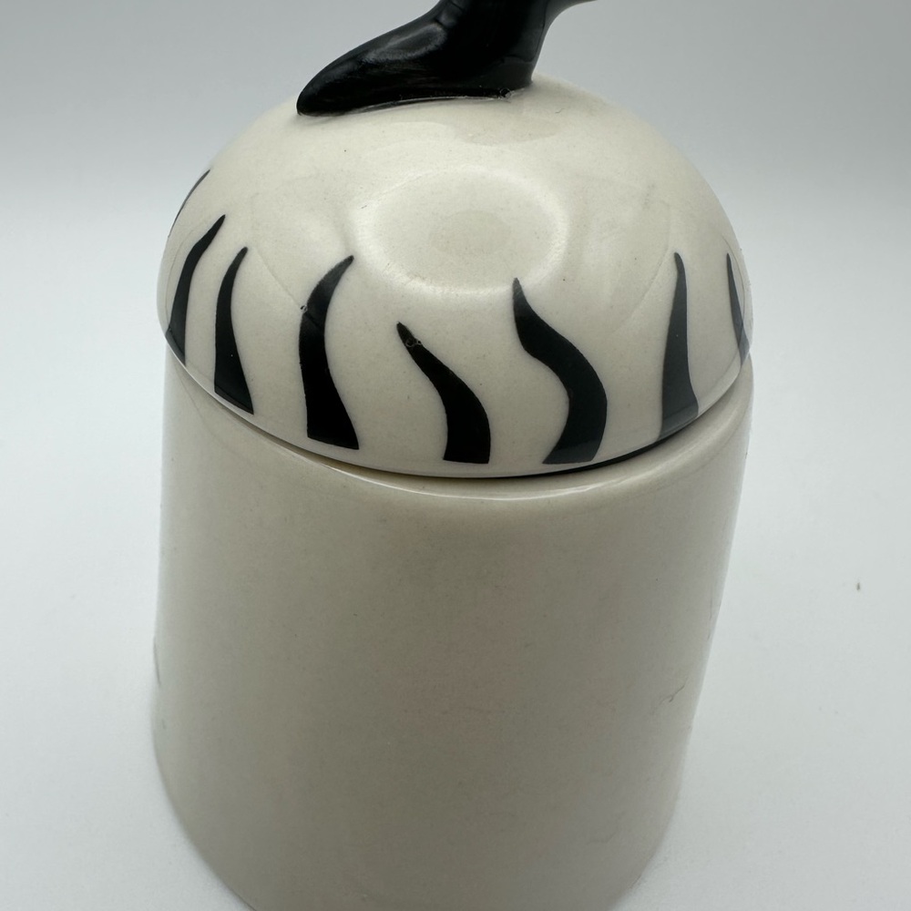 Anthropologie Zebra Ceramic Sugar Jar - Picture 7 of 15